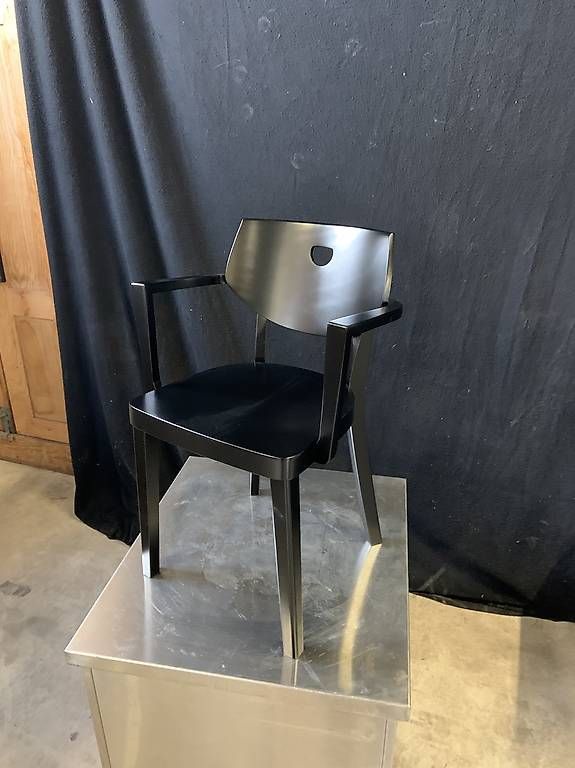 Neue schwarze Stühle  Imitation Horgen Glarus