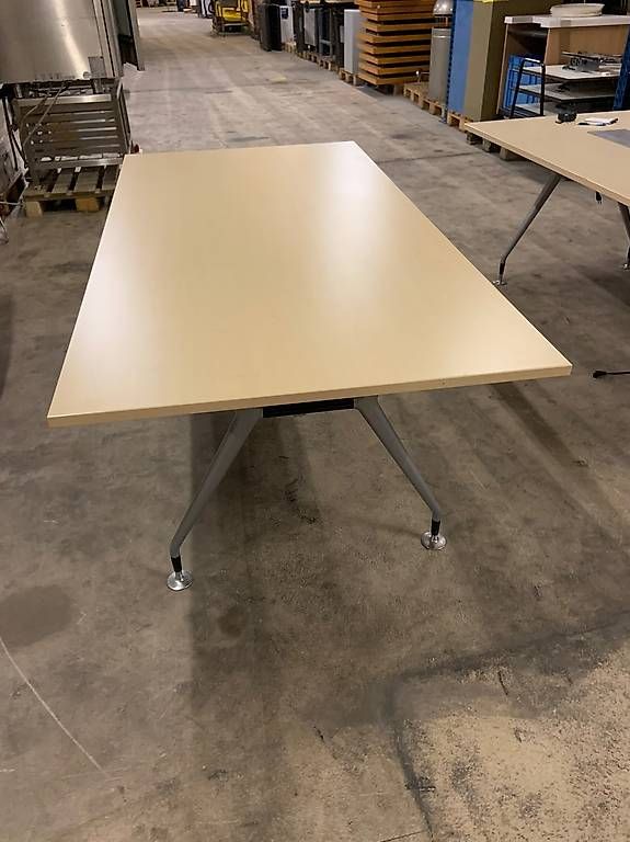 Sitzungstisch Holztisch 2 stk