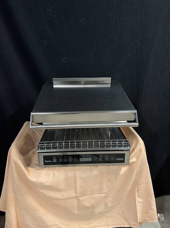 Neuwertiger Bartscher Salamander ST30 High Touch